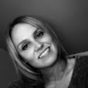 Meet your Posher, Michaela